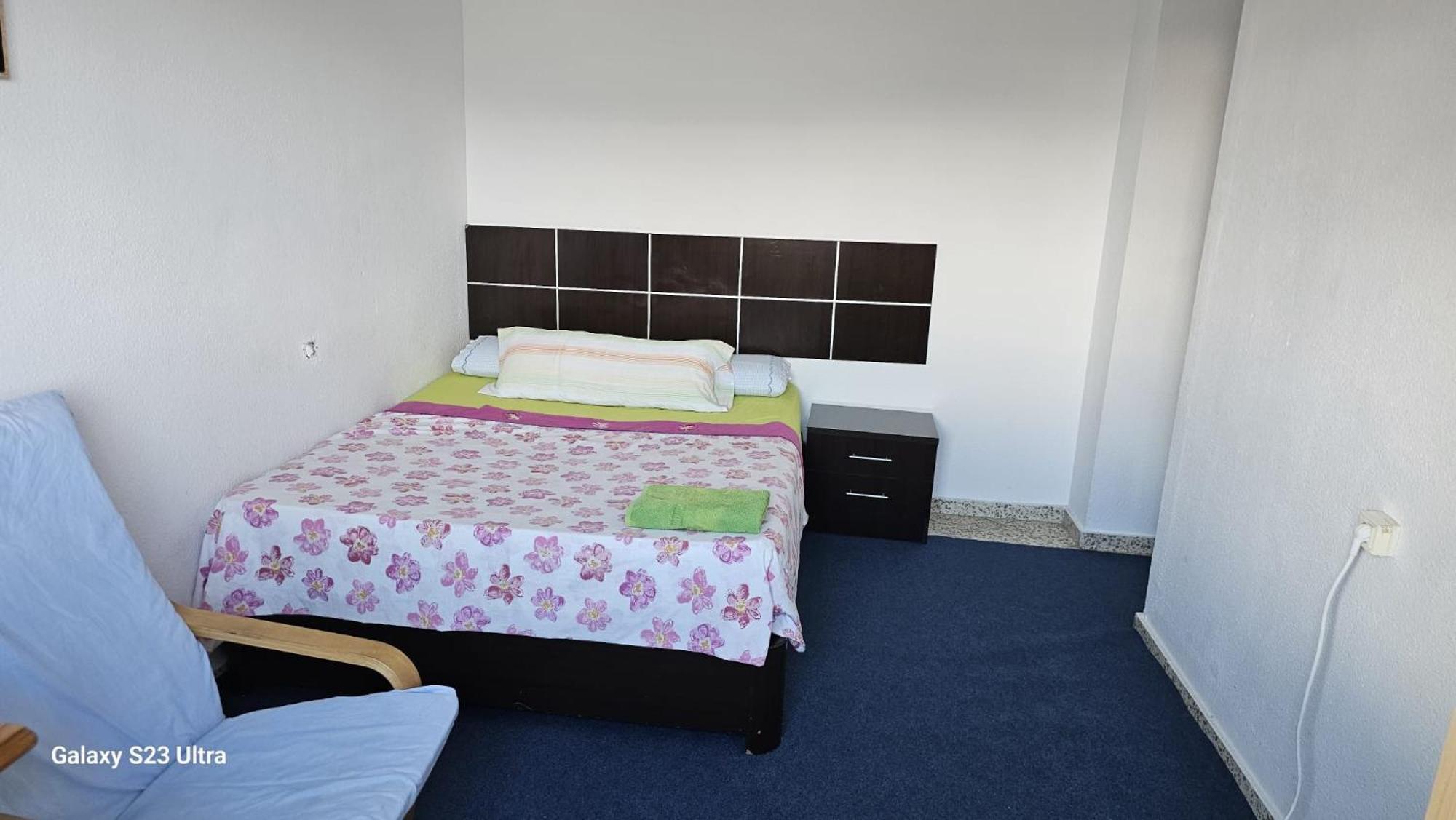 Habitacion Privada Centro Malaga Cerca Tren Maria Zambrano Y Playa Muy Buena Conexion Wifi Номер фото