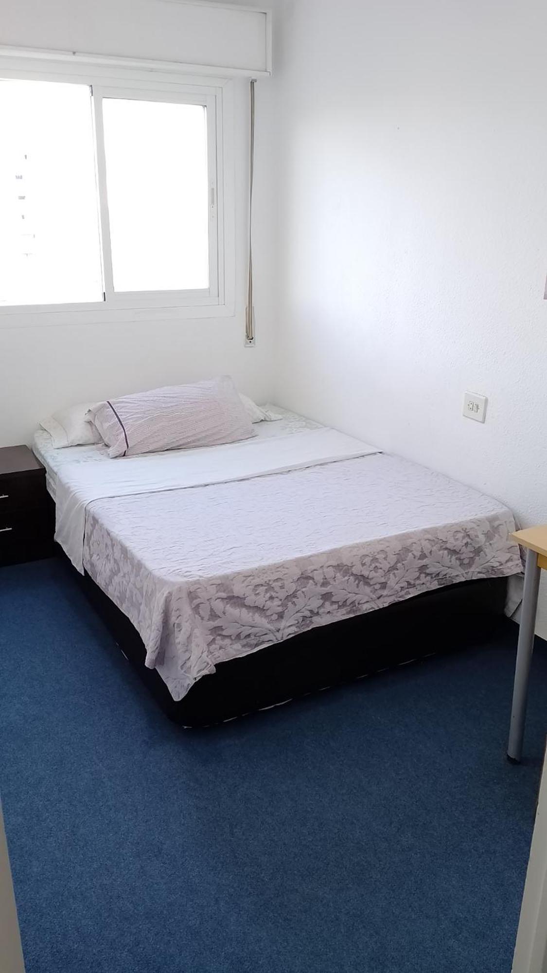 Habitacion Privada Centro Malaga Cerca Tren Maria Zambrano Y Playa Muy Buena Conexion Wifi Экстерьер фото