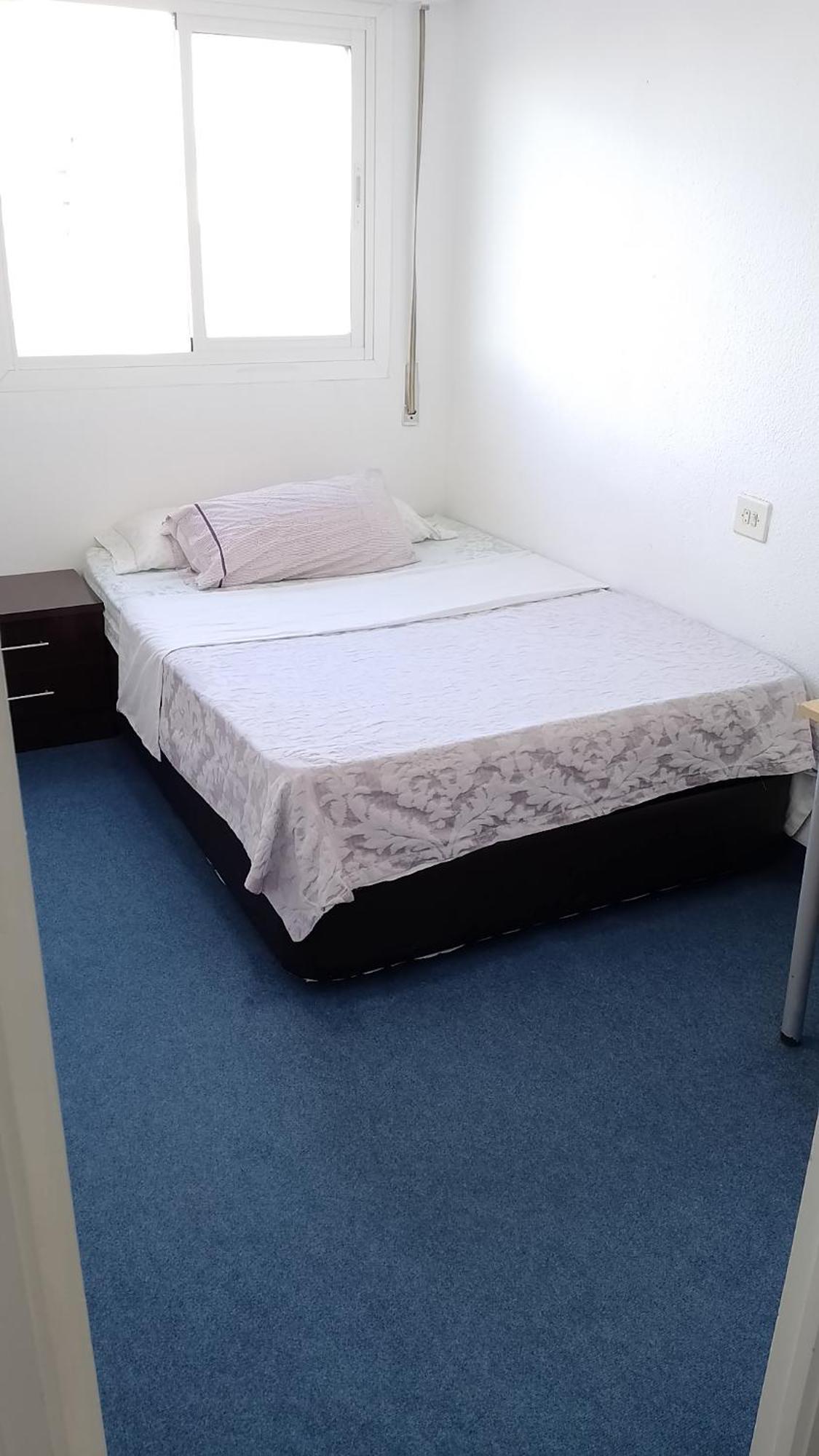 Habitacion Privada Centro Malaga Cerca Tren Maria Zambrano Y Playa Muy Buena Conexion Wifi Экстерьер фото